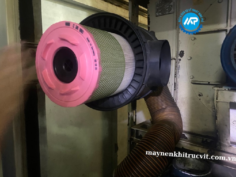 loc gio, lọc gió máy nén khí, máy nén khí hitachi 22kw, hitachi 22kw, may nen khi, air compressor