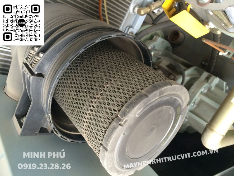 Bảo dưỡng bộ lọc gió trong máy nén khí Kobelco, Sửa chữa máy nén khí Kobelco, Kobelco air compressor maintanece service, Bao duong may nen khi Kobelco, Sua chua may nen khi Kobelco, Lọc gió máy nén khí Kobeclo, 