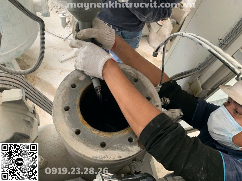 Dầu máy nén khí KyungWon, Bảo dưỡng máy nén khí KyungWon, Sửa chữa máy nén khí KyungWon, KyungWon air compressor oil, Thay dầu máy nén khí KyungWon, Bao duong may nen khi KyungWon, Sua chua may nen khi KyungWon, Thay dau may nen khi KyungWon,
